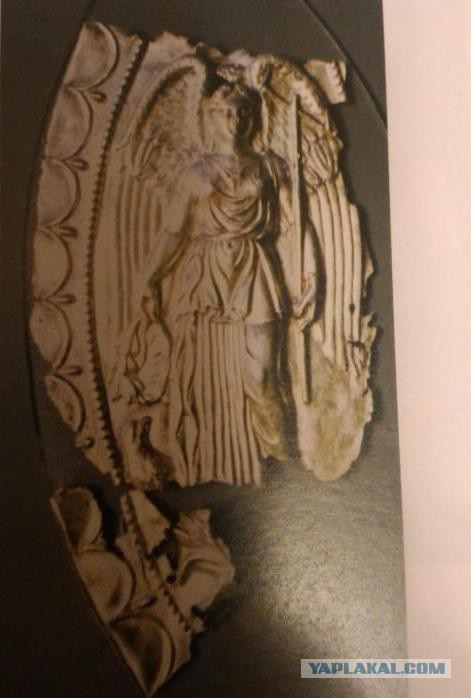 Древние украшения изготовленные греками.