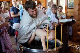 Жена собралась крестить ребенка