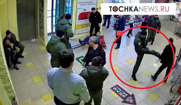 Потасовка с охранниками ЧОПа в Екатеринбурге