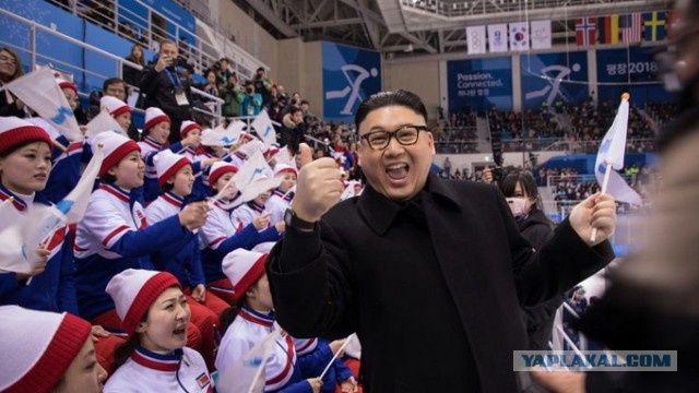 Реакция Северокорейских болельщиков на подражателя Ким Чен Ына