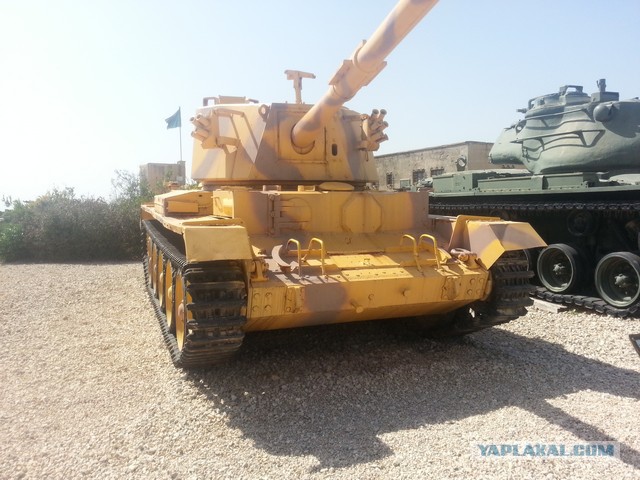 Танковый музей в Латруне
