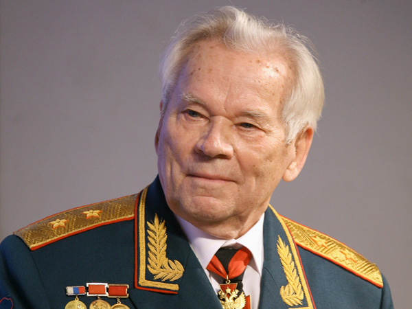 94 года Михаилу Калашникову