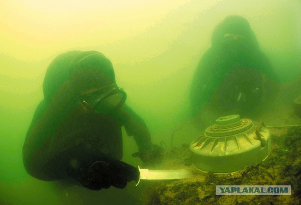 В Черное море вошел флагманский корабль 6-го флота ВМС США