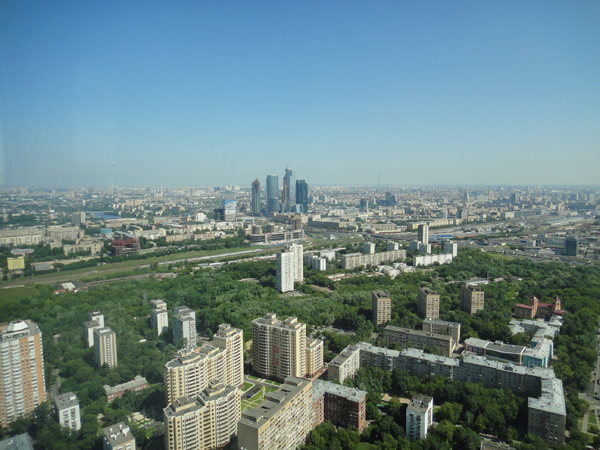 Взгляд на мир из окна московского пентхауса