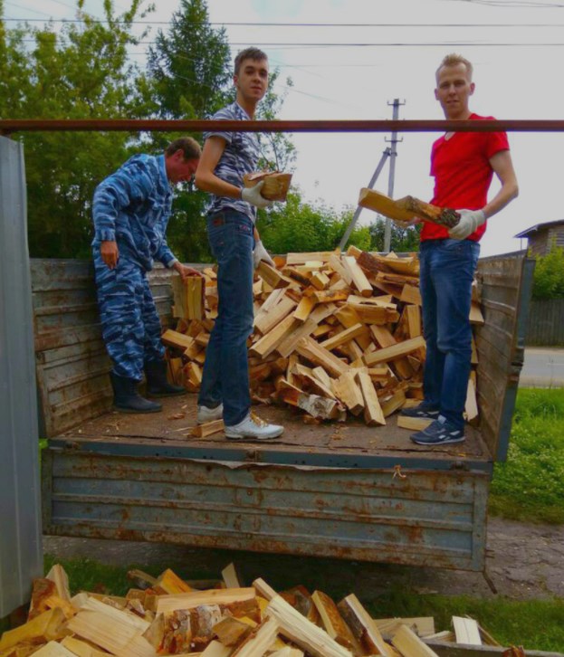 Как российские села вынуждены замерзать зимой и залезать в кредиты... чтобы выжить. Ни дров, ни газа... Это не Первый канал!