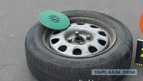 ДТП в Киеве: отлетевшее от Volkswagen колесо убило пешехода