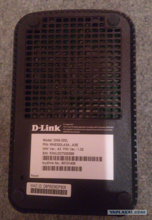 Продам NAS (сетевое хранилище) D-Link DNS-320L (МСК)