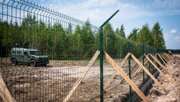 Строительство «Стены» в Харьковской области остановили из-за нехватки денег