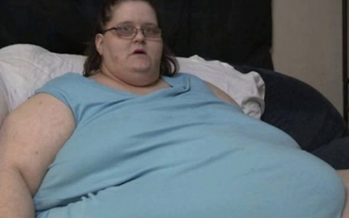 Женщина весом 272 кг родила 18-килограммового ребёнка