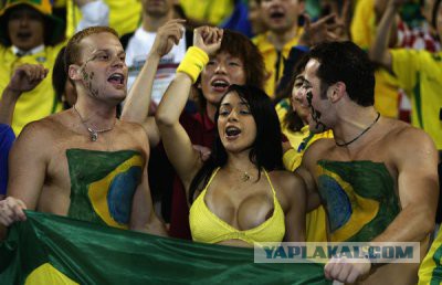 Опять этот футбол,горячая бразильская болельщица