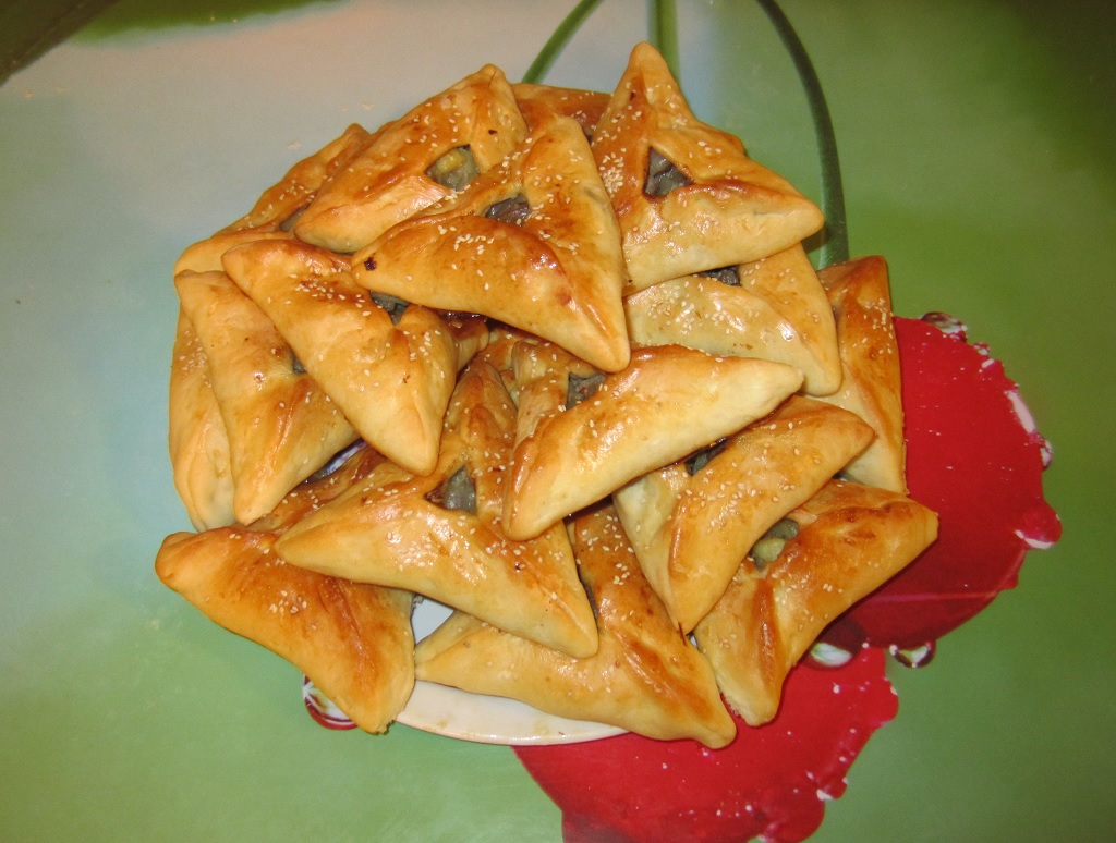 Треугольники с курицей и картошкой пошаговый рецепт Треугольники с курицей и картошкой пошаговый рецепт