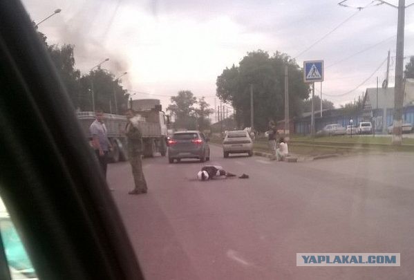 В Ульяновске мотоциклист сбил девушку на Московском шоссе