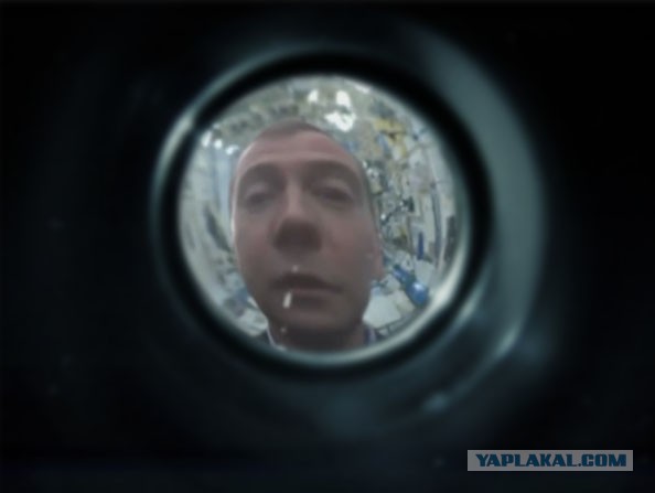 Первый полет Д. Медведева в космос
