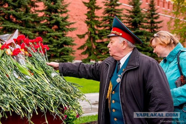 Фашизм не пройдет!