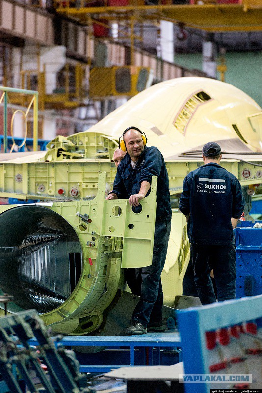 Производство фронтового бомбардировщика Су-34. НАЗ