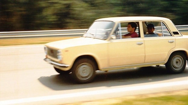 Погибший 30 лет назад великий Айртон Сенна катался не только на лучших спорткарах и машинах мира, но и на советской ВАЗ-2101