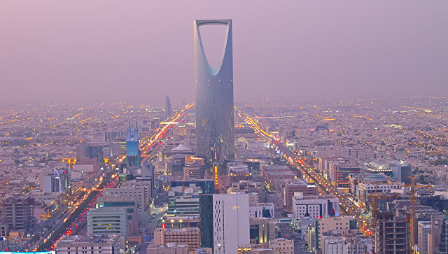 Жителям Саудовской Аравии добавили $260 в месяц из-за подорожания бензина