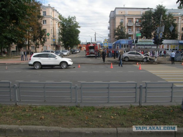 Очередной 18 летний мажор в Твери...