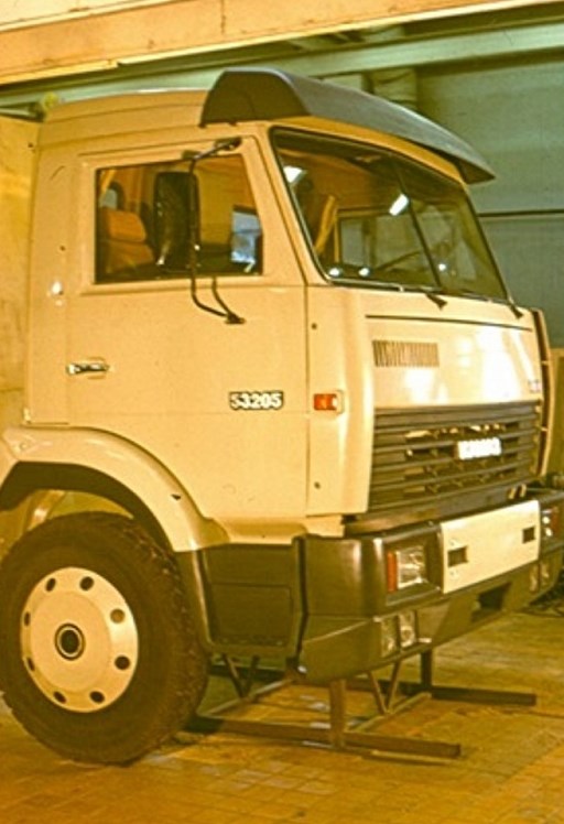 История о том как КамАЗ свою кабину проектировал и строил... Ну и что вышло за 30+ лет в итоге!