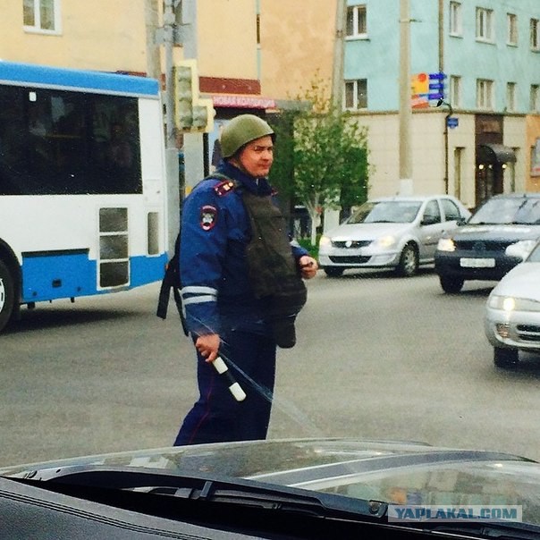 Четверо заложников захвачены в банке в Белгороде