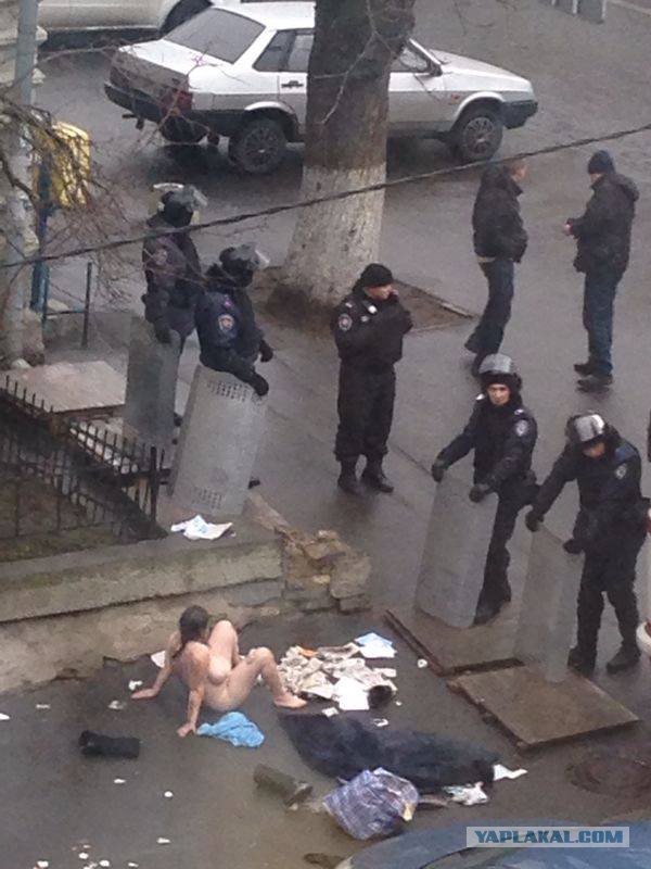 http://s00.yaplakal.com/pics/pics_original/4/4/4/2605444.jpg