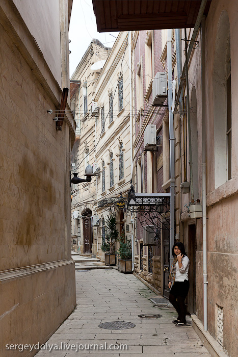 Современный Баку