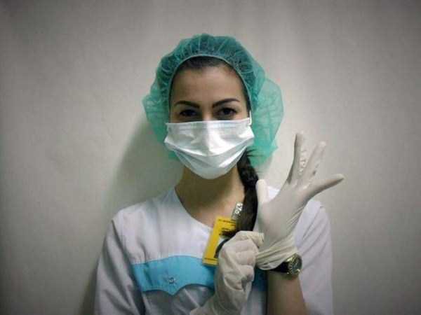 Медицинские работницы