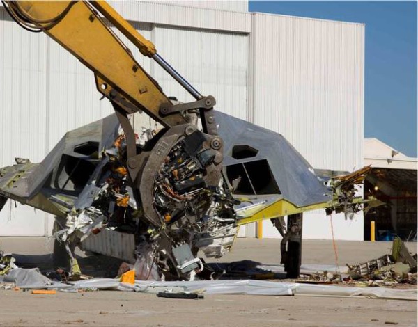 Жуткий конец американского стервятника F-117