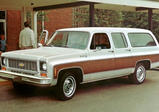 История легенды. Chevrolet Suburban