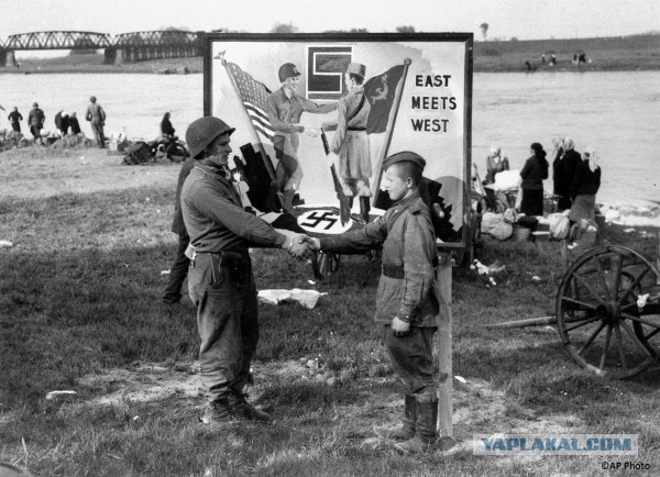 73 годовщина Встречи на Эльбе. Есть  вопрос к знатокам