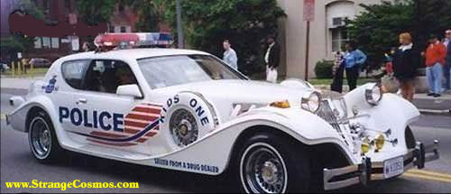 Полицейский Автомобиль