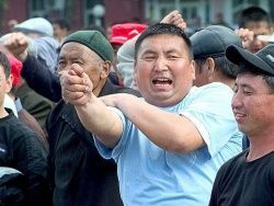 Россия выделила $5 млн на поддержку беднейших киргизов
