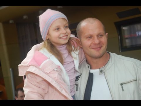 СМИ сообщили о нападении на дочь Федора Емельяненко