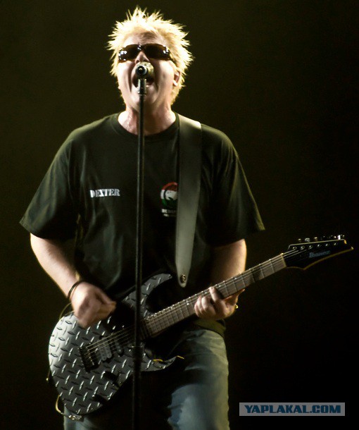 Гитарист Metallica Джеймс Хэтфилд получил докторскую степень по астрофизике