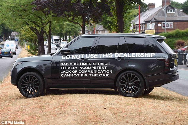 «Range Rover наплевать»: разъяренный автовладелец отомстил отказавшему дилерскому центру