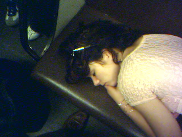 Сонные люди в Метро (5 фото)
