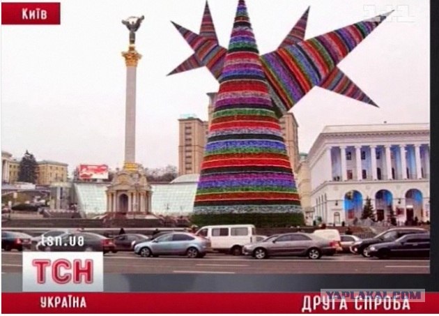 Центральная ёлка страны (Киев)