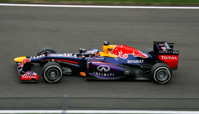 Formula 1: история команд Stewart Grand Prix, Jaguar Racing, Red Bull Racing