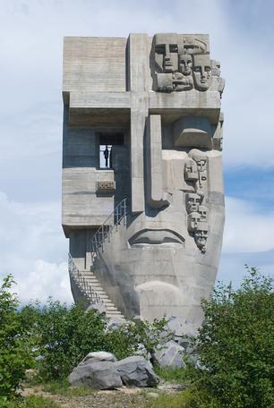 СПЧ считает недопустимой установку памятников Сталину на государственных землях