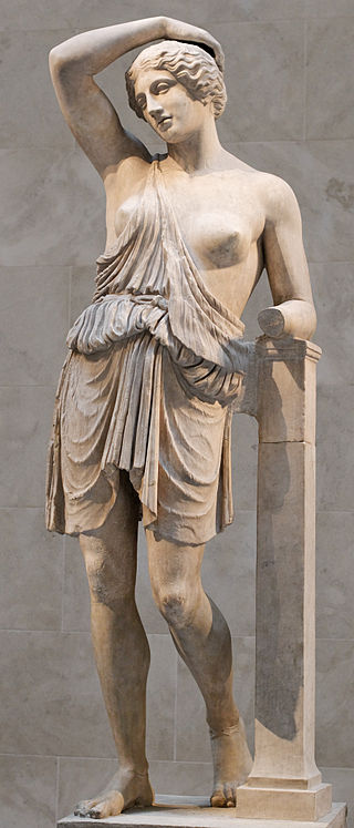 Древние украшения изготовленные греками.