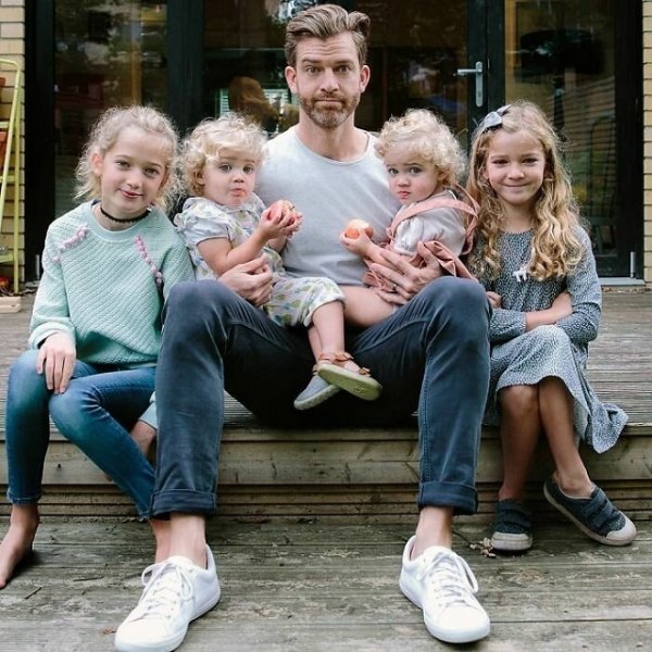 Суровая правда о том, каково это быть отцом четырёх дочек