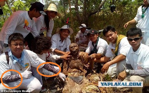 В Таиланде нашли нетленную мумию с магическими татуировками