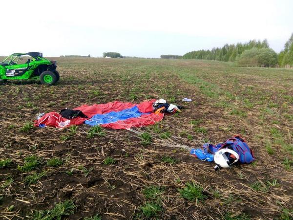 В Татарстане парашютисты погибли при прыжке с 4 тысяч метров