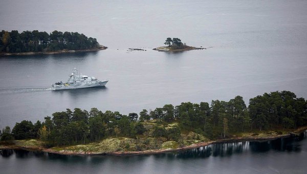 Шведы вместо субмарины нашли военный "успех"