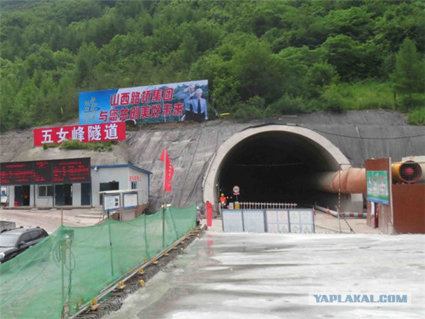 Китай ударными темпами прокладывает 6-ти полосное шоссе к границе КНДР