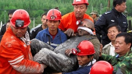 Китайский шахтер прожил под землей 17 лет