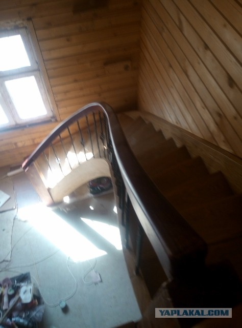 Гнутая лестница из фанеры