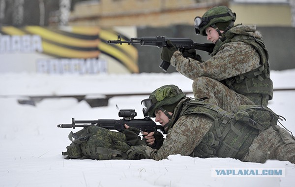 Первую партию боевой экипировки «Ратник»