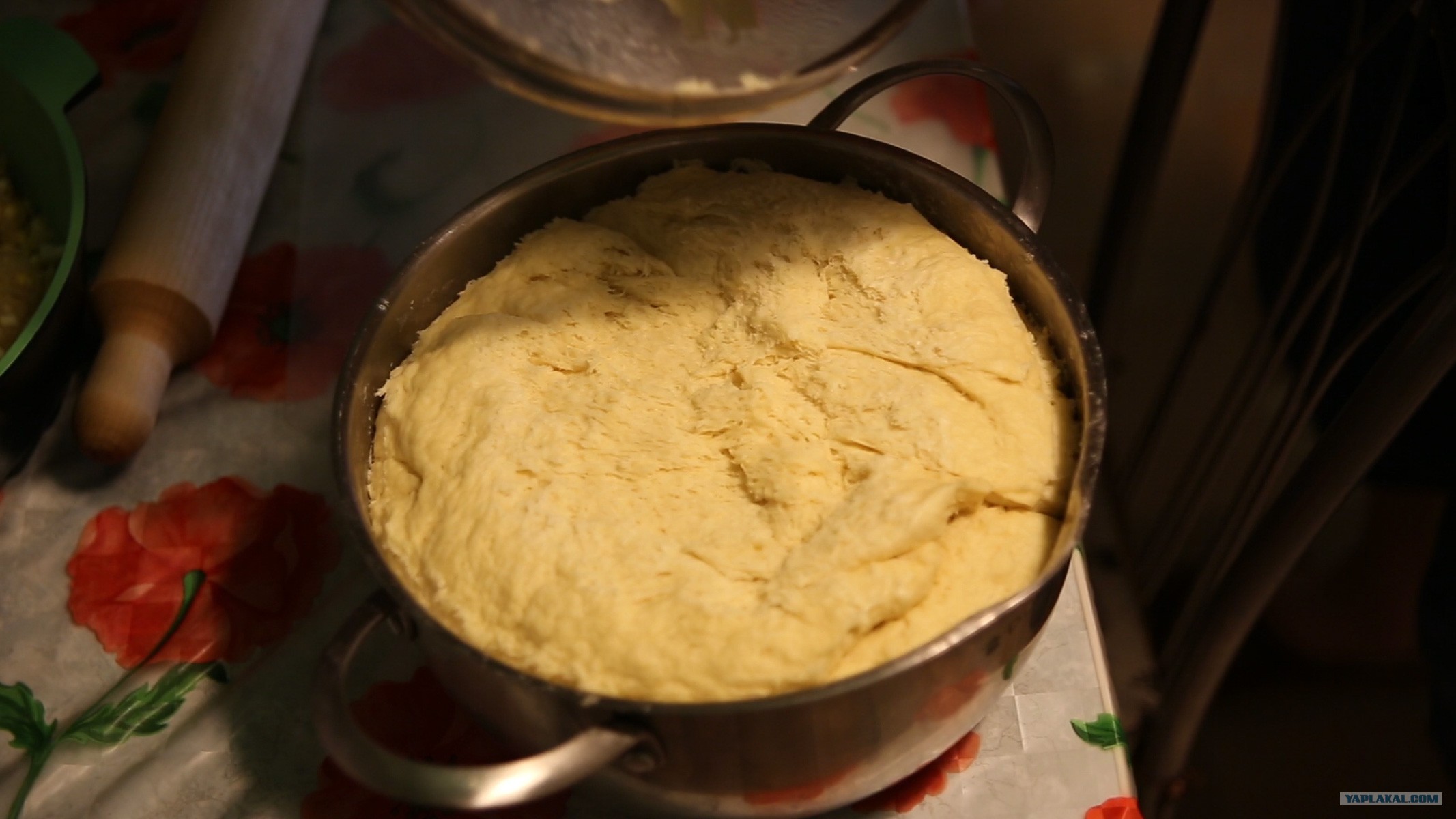 Пирог на молоке с сухими дрожжами пошагово Пирог на молоке с сухими дрожжами пошагово