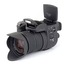 Продаю фотоаппарат Sony Cyber-shot DSC-R1